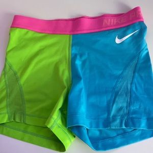 nike pro 3” Hypercool shorts